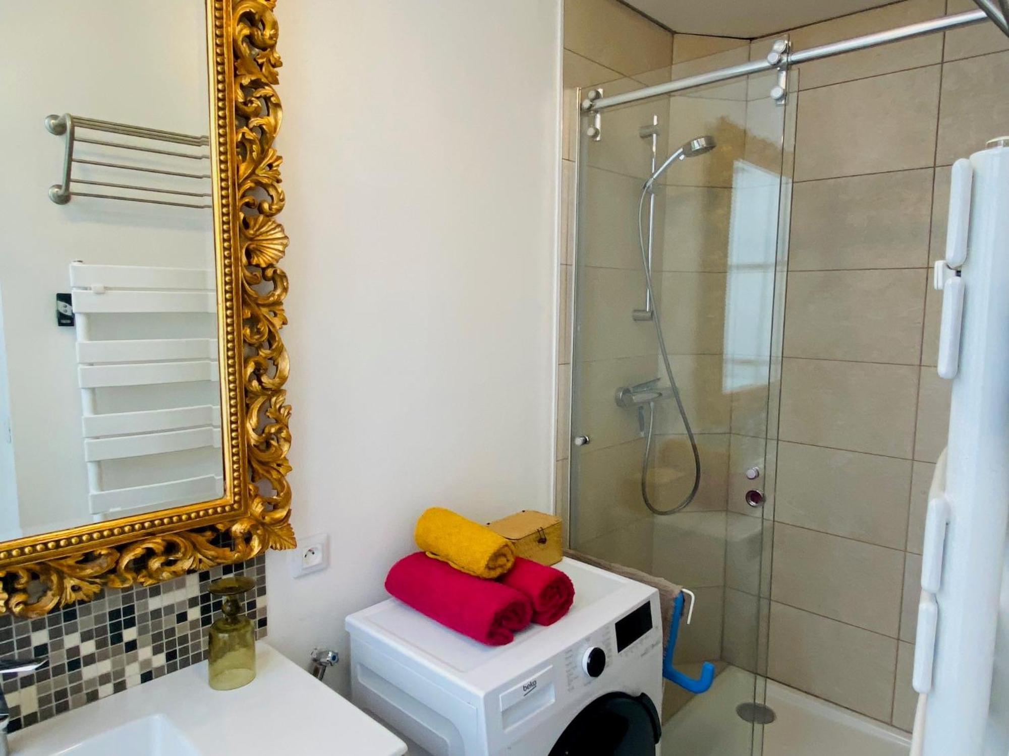 Romantic Apartment Near Le Marais Parigi Esterno foto
